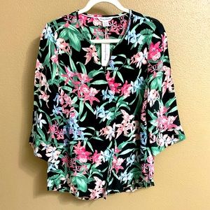Tommy Bahama Black & Floral Women’s Top size: XS